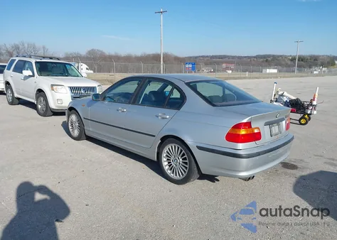 2004 BMW 325Xi from USA, damaged, VIN WBAEU33454PF62046